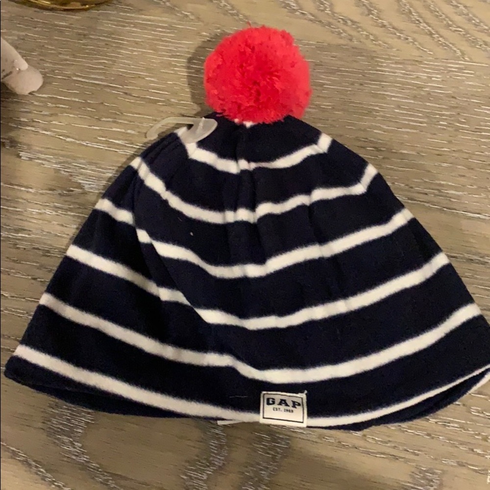 HAT NWT